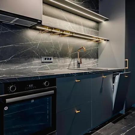 Premium By Alverna Imobiliare Apartment